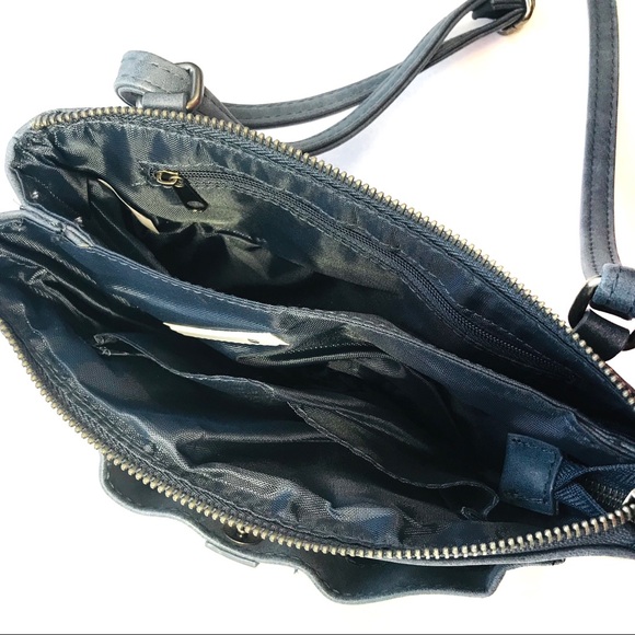 True Craft Small Buckle Crossbody Bag NWT - Picture 5 of 8